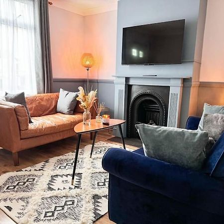 Large House With Fast Trains To London Villa Croydon Eksteriør bilde